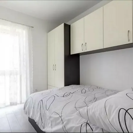 Apartments Stobrec *